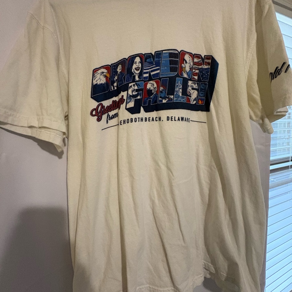 OLD ROW Graphic Cream T-Shirt